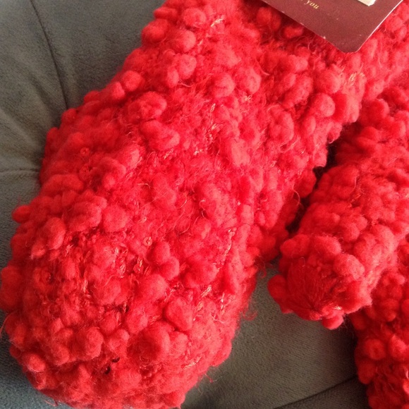 new ANTHROPOLOGIE red boucle first snow mittens E4 - Picture 4 of 7